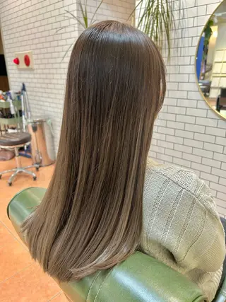 ロング カラー 石井 佑樹のヘアスタイル