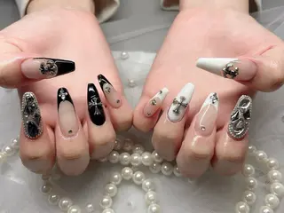 ネイル mione_ou nail salonのネイルデザイン