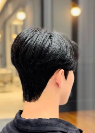 ショート GRANMASH 竹田  瑠依希のヘアスタイル