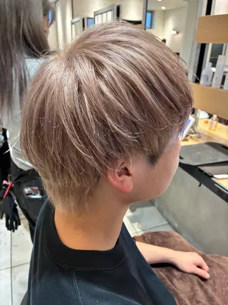 ショート カラー メンズ 寺田 翔のヘアスタイル