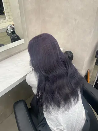 セミロング カラー 抜け感レイヤー︴ ニュアンスカラーのヘアスタイル