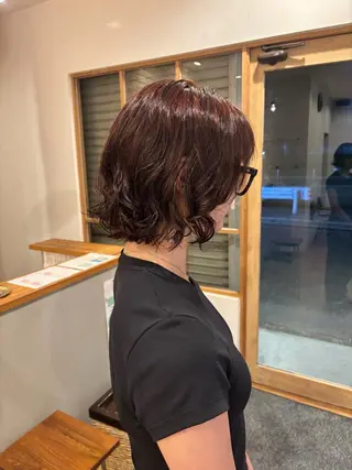 ショート パーマ 祝 莉子のヘアスタイル