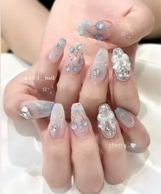 ネイル 𝗮𝗶𝗿𝗶 🌙のネイルデザイン