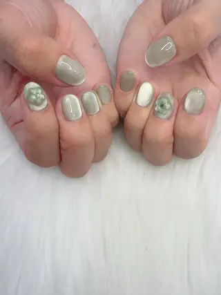 ネイル SOL NAILのネイルデザイン