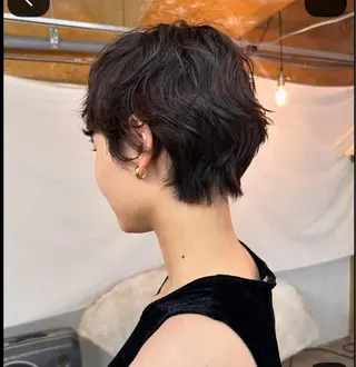 ショート パーマ 髙橋 紗奈のヘアスタイル