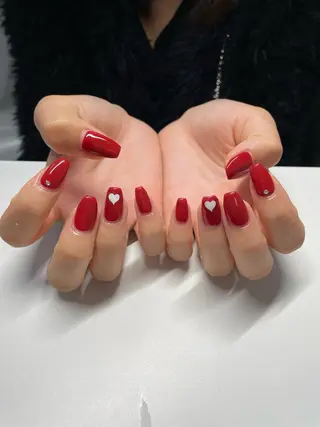 ネイル E LINDAのネイルデザイン