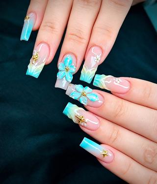 ネイル SOL NAIL HAKATAのネイルデザイン