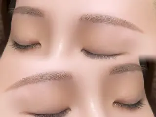 アイブロウ 🌙🧸fein. Miu🧸🌙のマツエク・マツパデザイン