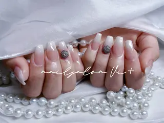 ネイル ✨Nailsalon Vi+✨のネイルデザイン