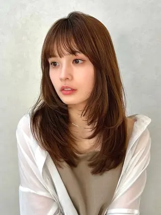セミロング カラー パーマ kazuki【顔周り ×レイヤーカット】のヘアスタイル