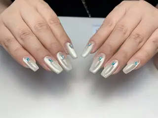 ネイル Mione_ Sonのネイルデザイン