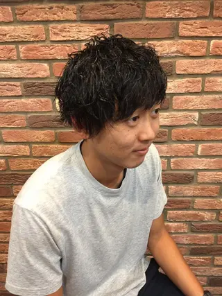 ミディアム パーマ 赤坂barber 古澤慶一郎【モテ髪】のヘアスタイル