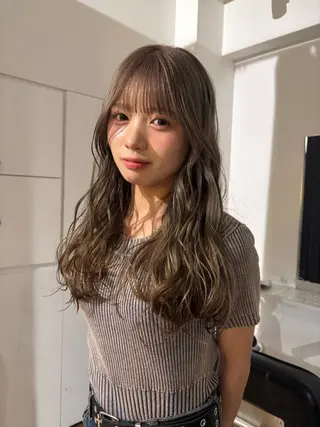 ロング カラー ブリーチ/デザイン 🎀Kanoのヘアスタイル