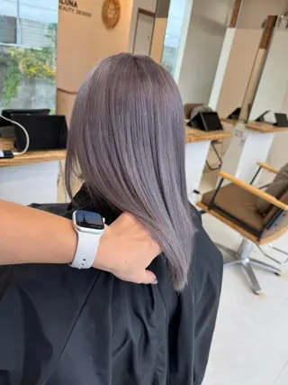 ミディアム 鈴木 妃帆未のヘアスタイル