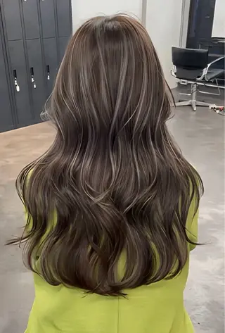 セミロング カラー ヘアアレンジ 🫧透明感カラー/ Wカラー🫧namiのヘアスタイル