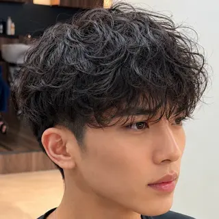 パーマ メンズ 男の理想を叶える🔥 メンズパーマ特化|関のヘアスタイル