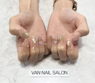 ネイル Van Nail Salonのネイルデザイン