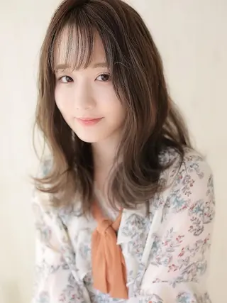セミロング 小杉輝/ショート /艶カラー✨のヘアスタイル