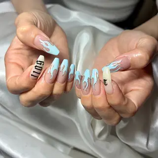 ネイル nailroom sb𓈒𓂂𓏸のネイルデザイン