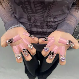ネイル IROHA nail Ami🐊🎀のネイルデザイン