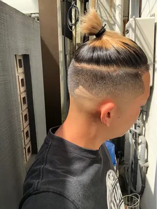 ショート メンズ 極川 涼太のヘアスタイル