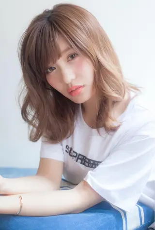 セミロング バレイヤージュ 藤沢 髪質改善 竹内ケンゴのヘアスタイル