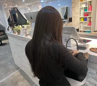 ロング カラー diva REMIのヘアスタイル