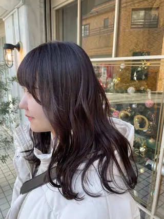 ロング ROCCO アイナ/ レイヤー透明感カラーのヘアスタイル