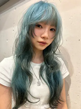 ロング カラー Tabuchi Mamiyaのヘアスタイル