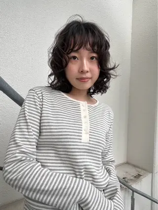 ミディアム 伊藤ほのか/パーマ /ダブルカラーのヘアスタイル
