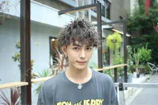 ショート カラー パーマ ヘアアレンジ メンズ キッズ ネイル マツエク・マツパ アイブロウ メンズヘアのカリスマ 北地　空のヘアスタイル