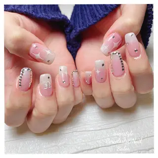 ミディアム ネイル 🐾enen style 🐾のネイルデザイン
