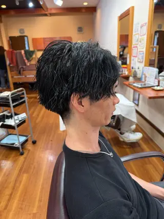 ショート パーマ 河島 裕樹のヘアスタイル