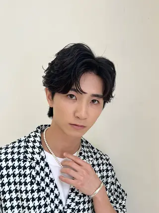 ショート パーマ メンズ 本場韓国ヘア/韓国風 メンズヘア　須田龍世のヘアスタイル