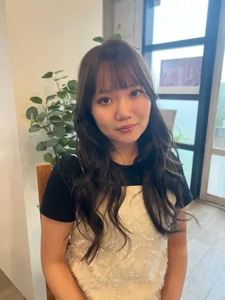ロング カラー Liere Muuのヘアスタイル