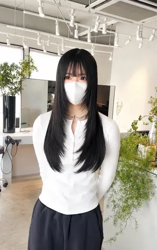 セミロング 似合わせレイヤー 手塚亮汰のヘアスタイル