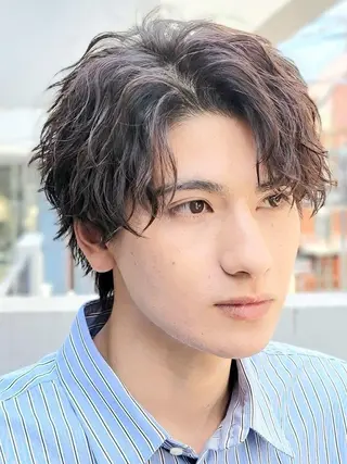 ショート パーマ メンズ 髙橋碧 透明感カラー / fifthパーマのヘアスタイル