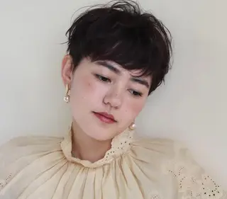 ショート カラー 浅岡 昭汰のヘアスタイル