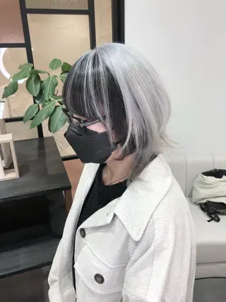 ショート カラー LOOP hairのヘアスタイル
