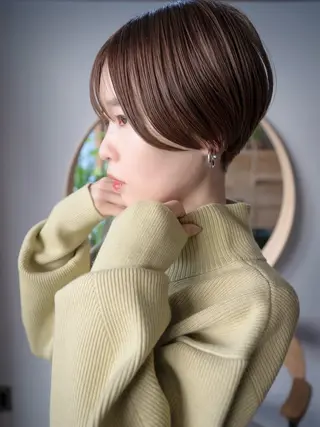 ショート カラー 川間 将彦のヘアスタイル