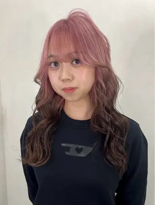 カラー LeDo / rinaのヘアスタイル