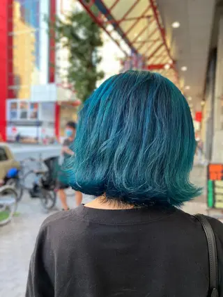 ショート ゆぴ☾/推しカラー /ハイトーンのヘアスタイル