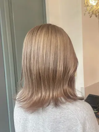 ミディアム カラー CITY./ 鈴木ことはのヘアスタイル