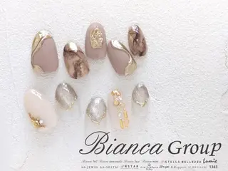 ネイル BIANCA Ouchidaのネイルデザイン