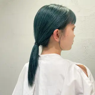 セミロング カラー ミルクティーベージュ /ブリーチ/Wカラーのヘアスタイル