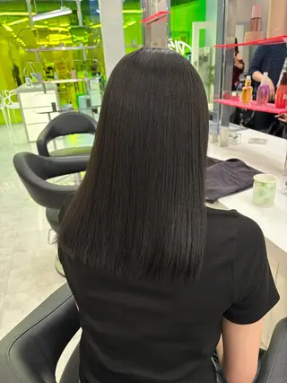 ロング カラー 野口 楓華のヘアスタイル