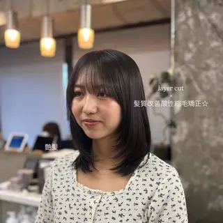 ミディアム 桂 奈穂のヘアスタイル
