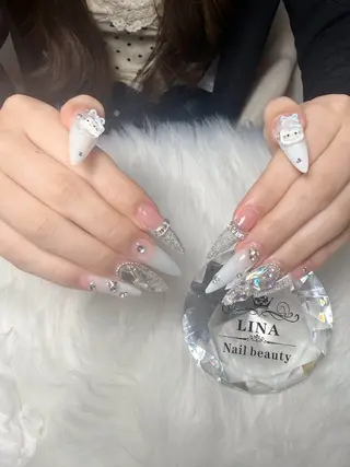 ネイル Lina  nail beautyのネイルデザイン