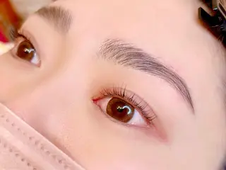 マツエク・マツパ アイブロウ Eyelash salon Aのマツエク・マツパデザイン