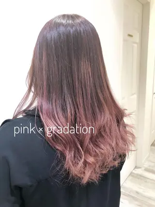 ロング カラー 大平 美沙のヘアスタイル